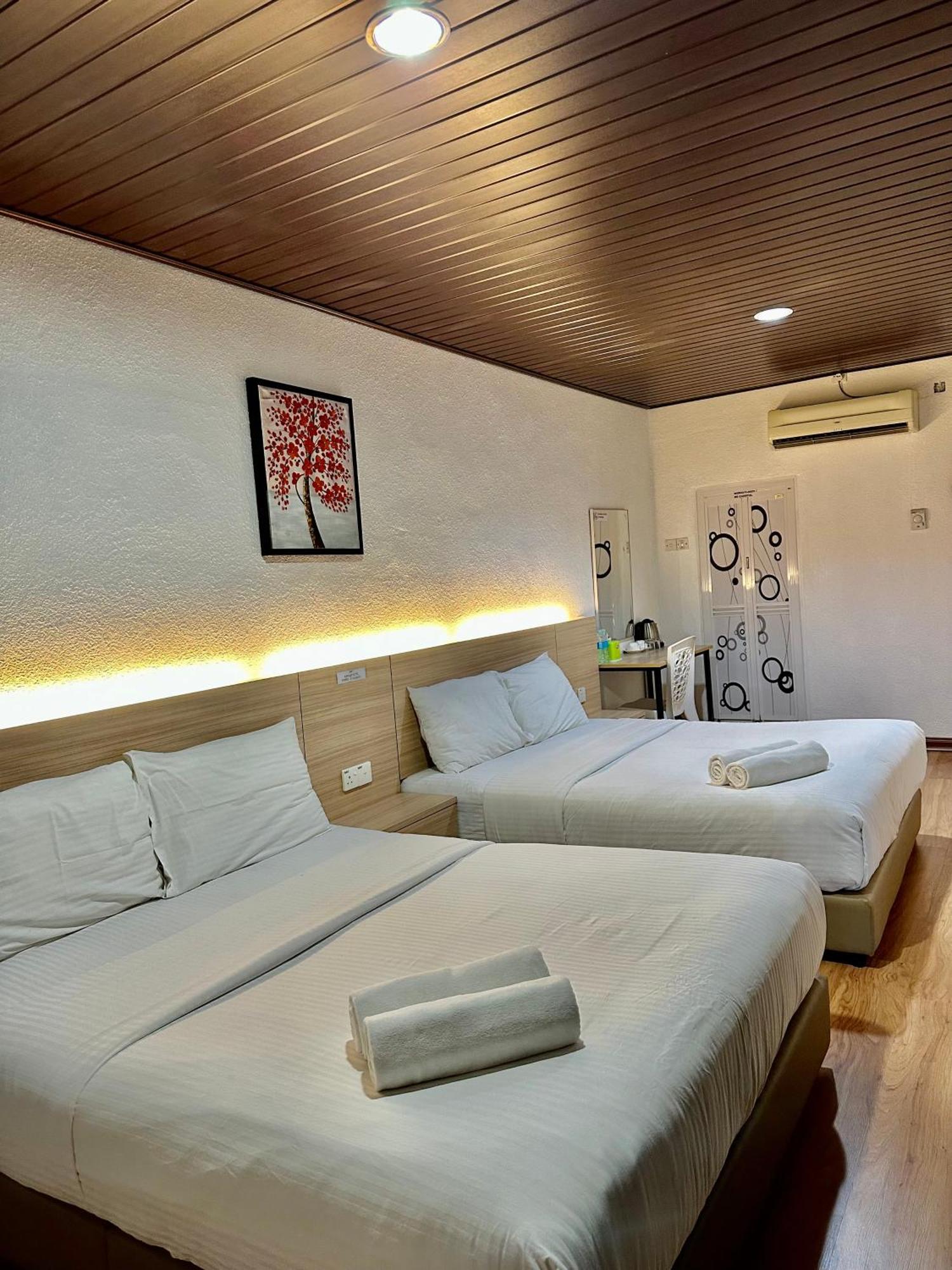 Kangar Hotel Sdn Bhd Ngoại thất bức ảnh