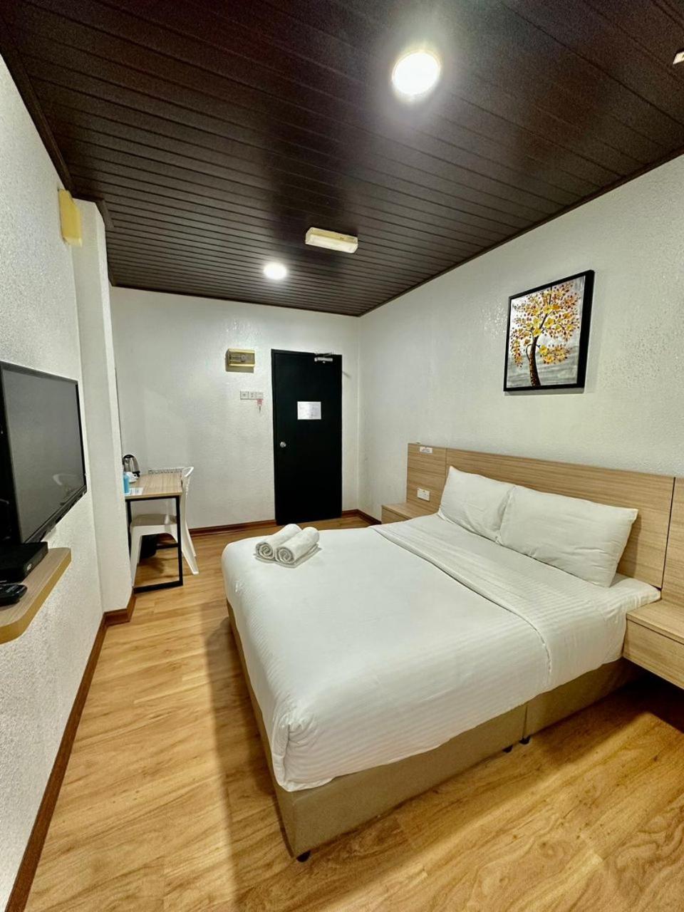 Kangar Hotel Sdn Bhd Ngoại thất bức ảnh