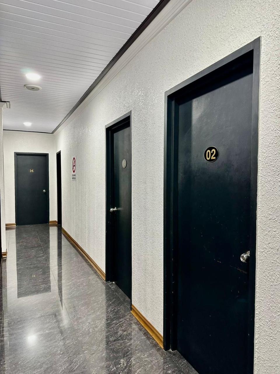 Kangar Hotel Sdn Bhd Ngoại thất bức ảnh